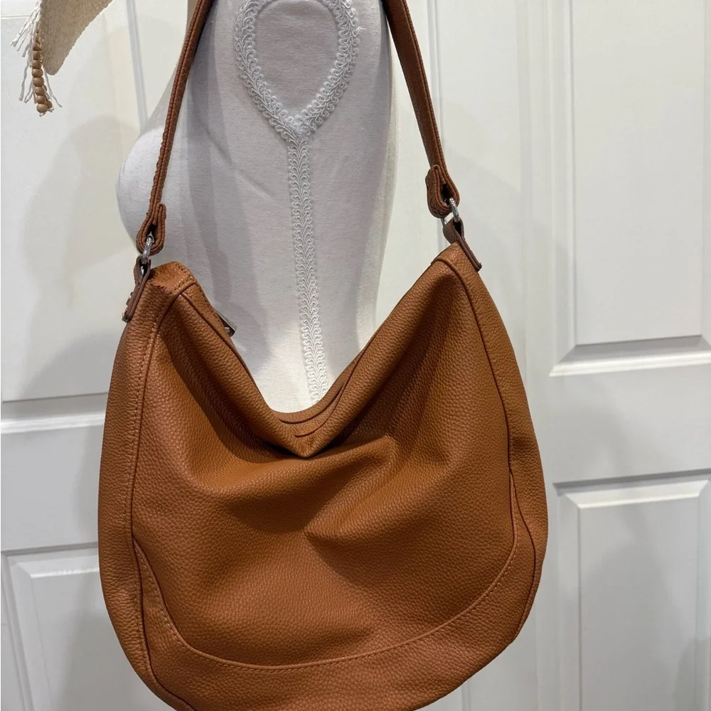 Hobo Bag • Warm Cognac Brown • Slouchy Shoulder Purse - Picture 3 of 5